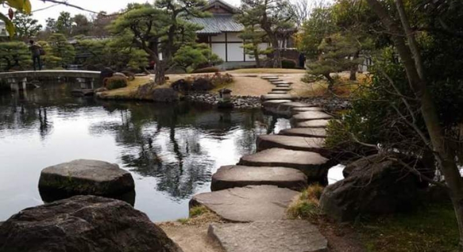 Japanski vrt pored dvorca Himeji